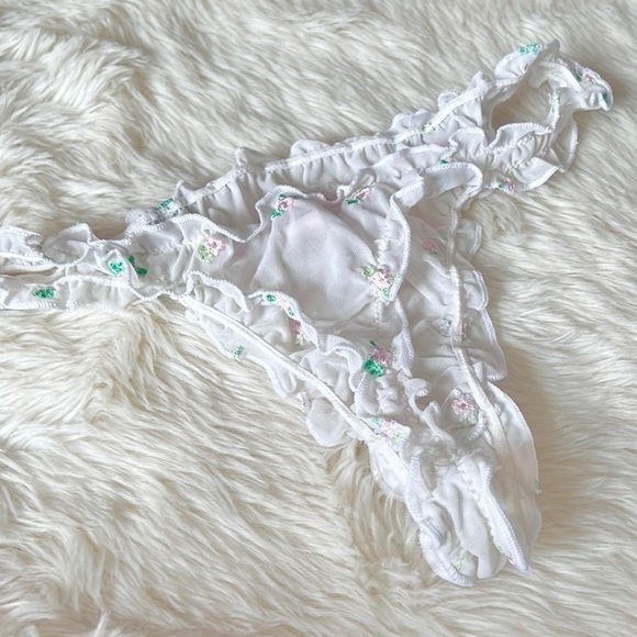 Victoria’s Secret Y2K Mesh Rosette Thong Panty - Picture 4 of 6